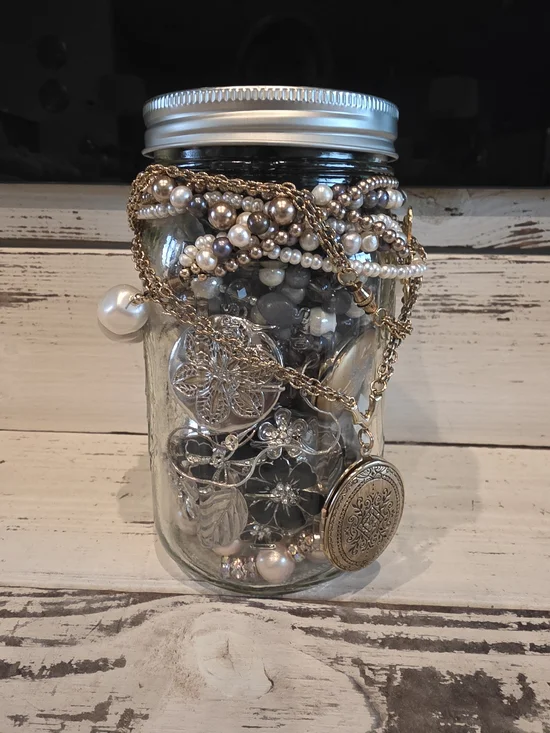 Mystery Jewelry Jar - Elegant Decorative Mason Jar - Picture 1 of 1